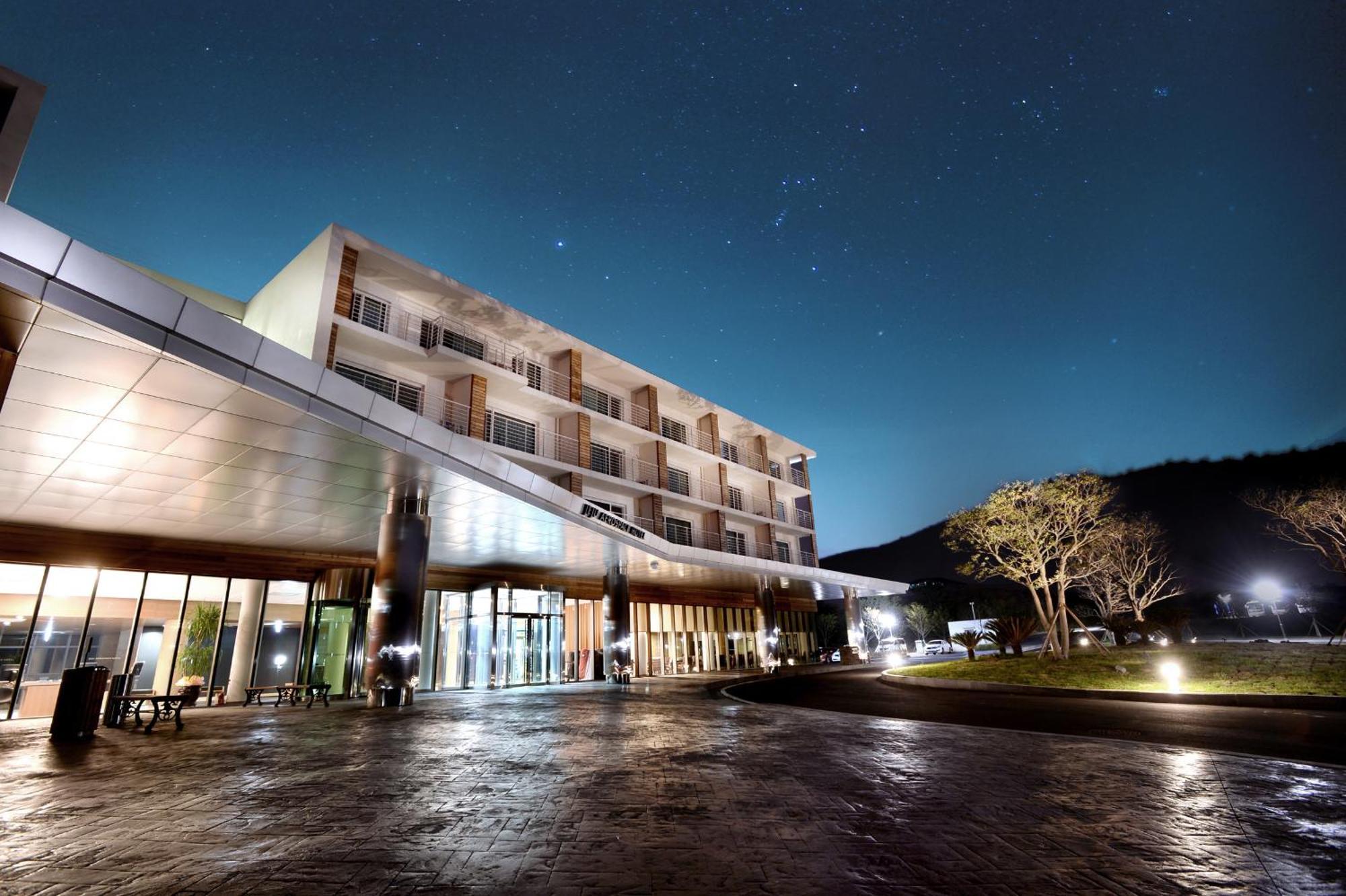Jeju Aerospace Hotel Szogüpho Kültér fotó