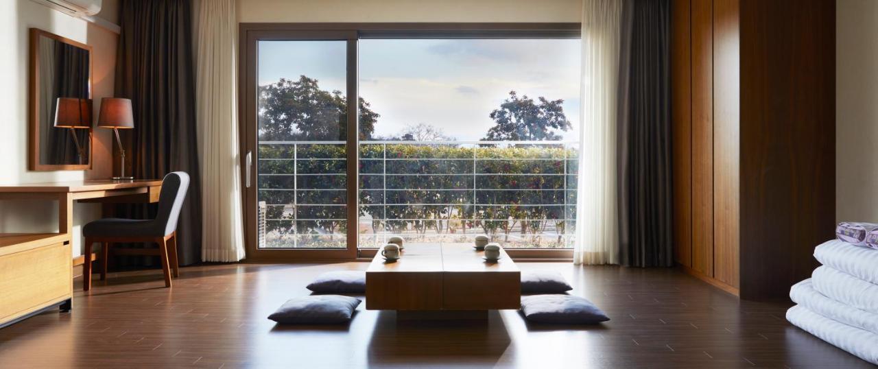 Jeju Aerospace Hotel Szogüpho Kültér fotó